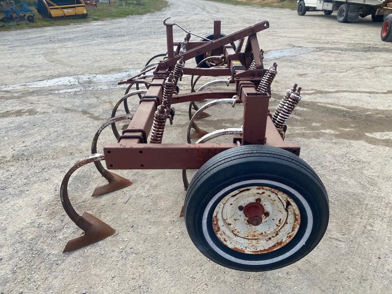 Tillage - Plows  International Harvester 55 Chisel Plow Photo